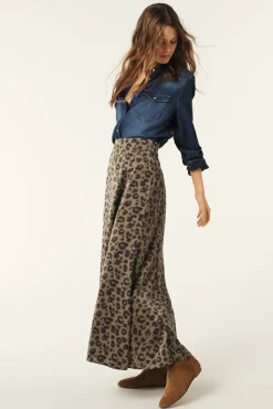 Blaire Skirt ~ Kaki