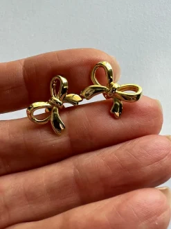 Bow Studs
