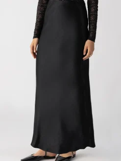 Everyday Maxi Skirt ~ Black