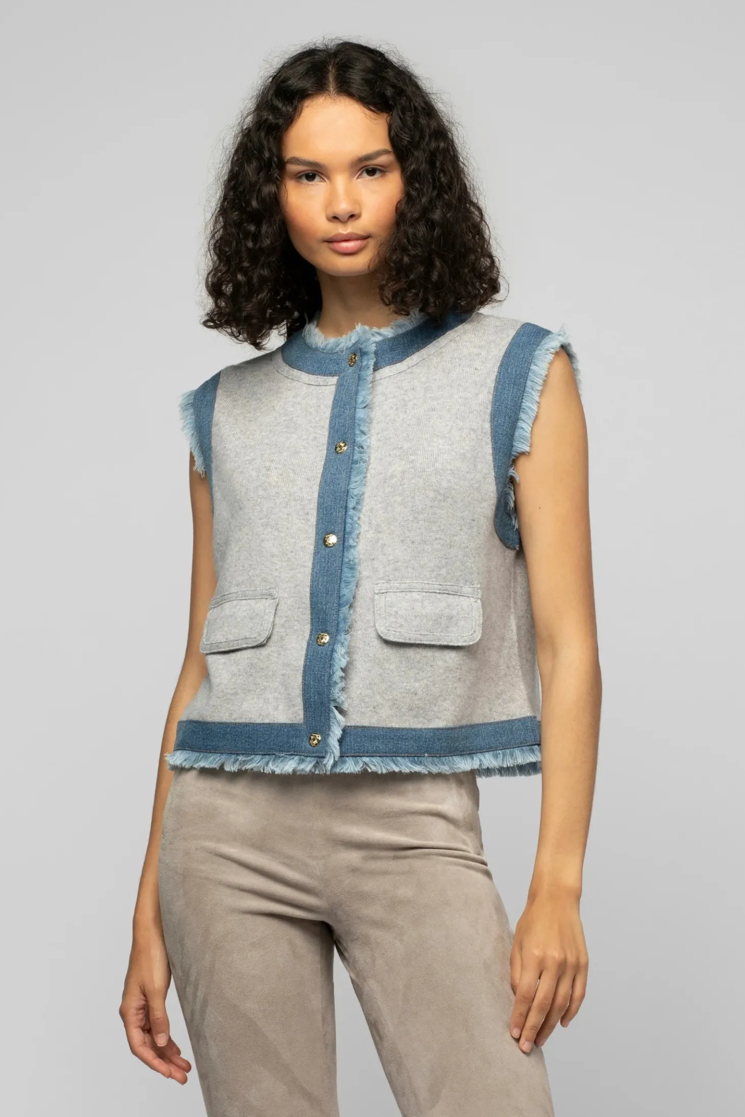 Gadelie Cardigan ~ Grey
