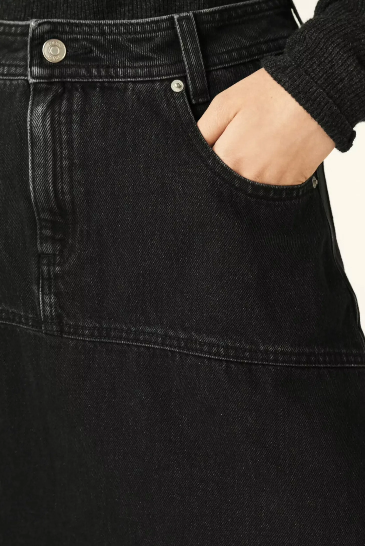 Jupe Volentia ~ Black