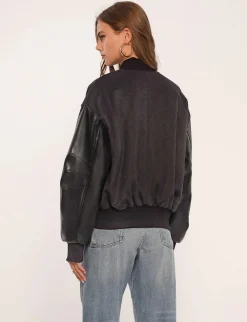 Lizea Bomber
