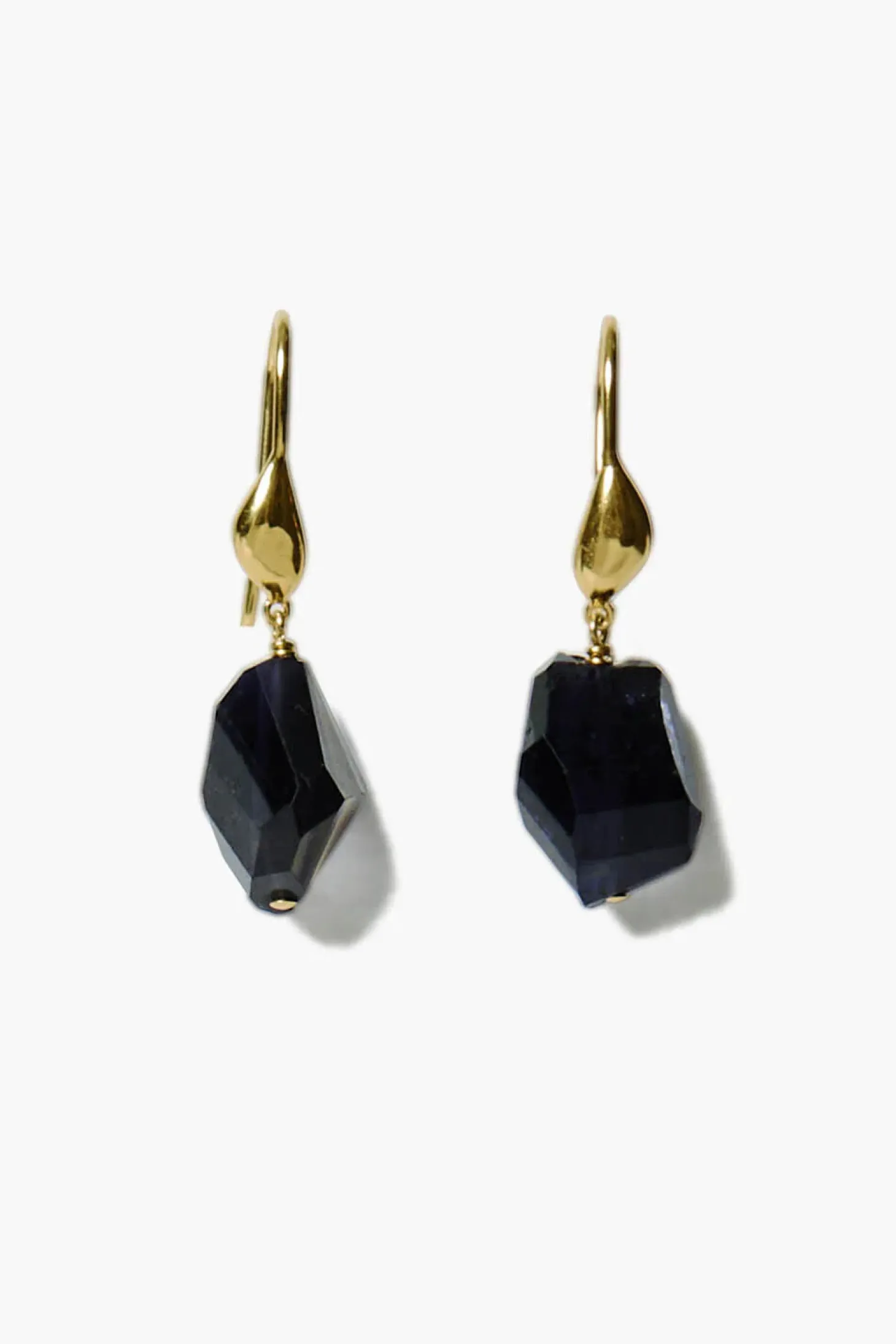 Maris Earring ~ Iolite