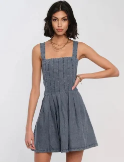 Sianna Dress