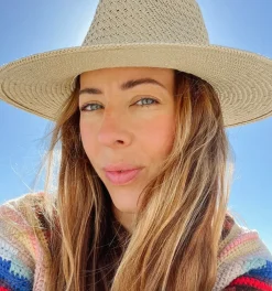 Vented Luxe Packable Hat ~ Natural