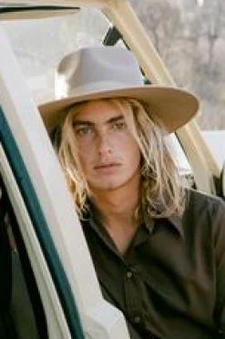 Zulu Rancher ~ Sand